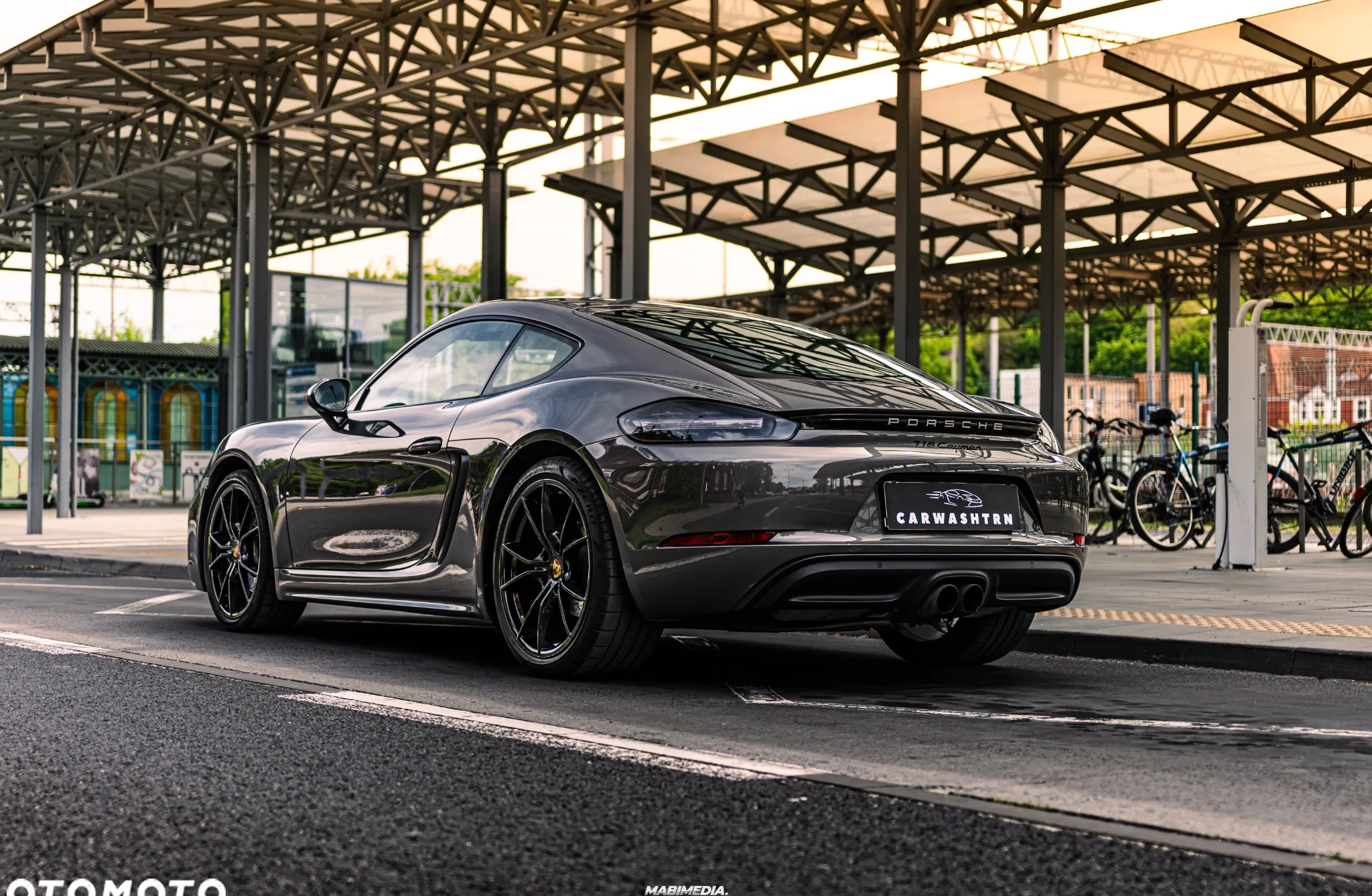 Porsche 718 Cayman cena 250000 przebieg: 34000, rok produkcji 2018 z Lipno małe 529